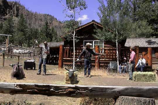 East Yellowstone Lodging